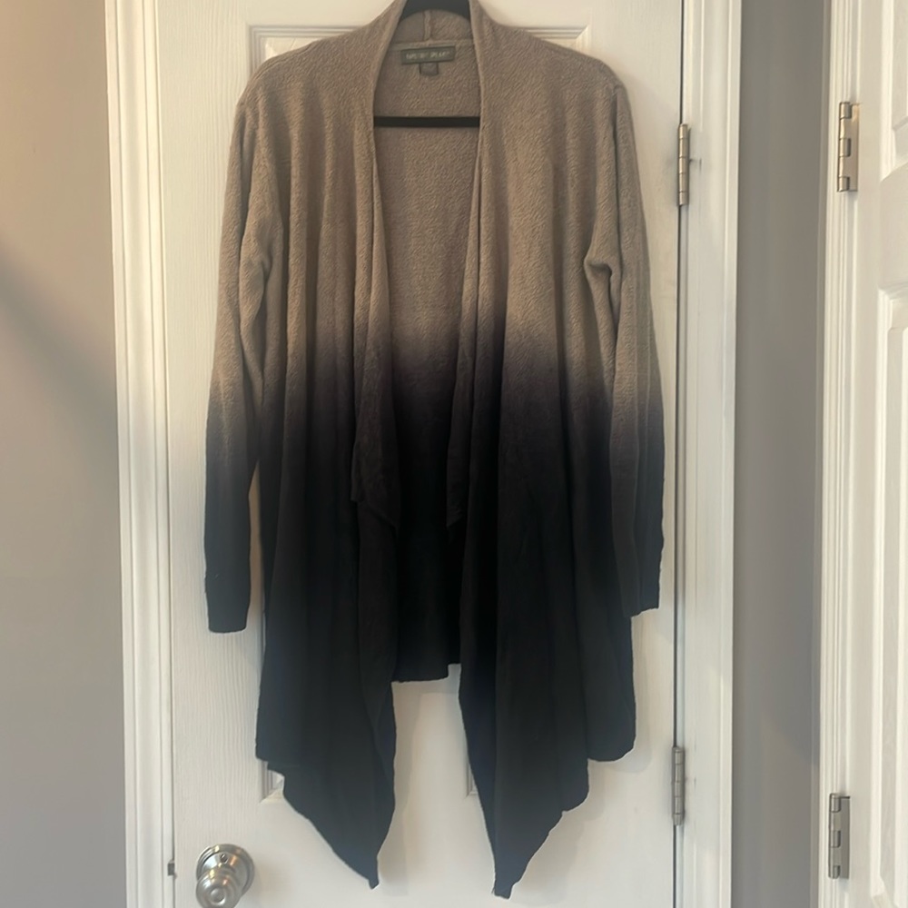 Barefoot Dreams sweater L/XL